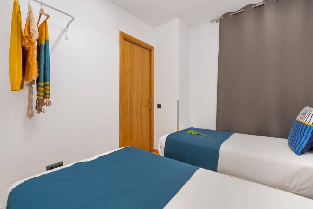 Lodging Apartments Villa De Gracia 2 Bedroom Cozy Apartment バルセロナ エクステリア 写真