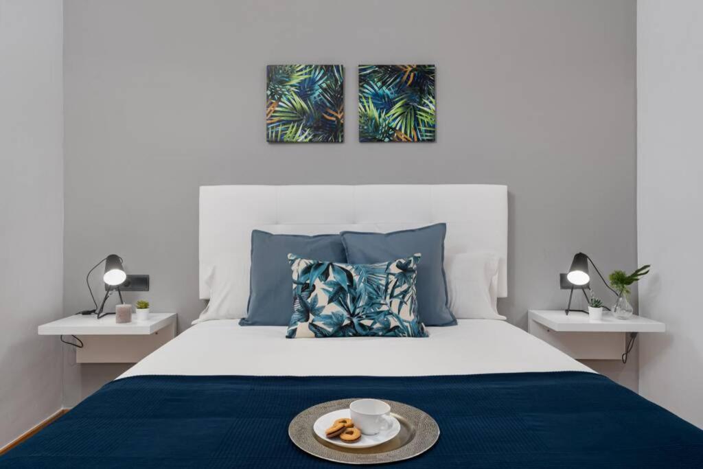 Lodging Apartments Villa De Gracia 2 Bedroom Cozy Apartment バルセロナ エクステリア 写真